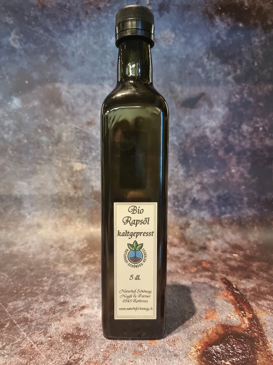 Cold-pressed organic rapeseed oil