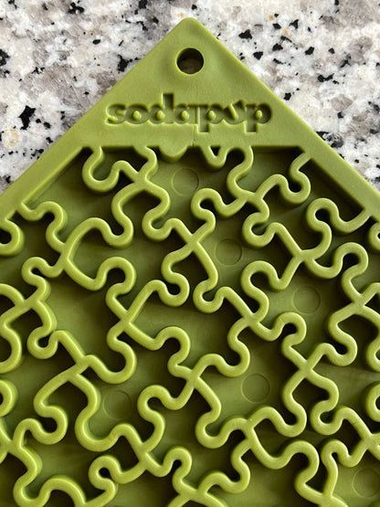 Lick mat 'Puzzle' - lick mat with suction cups