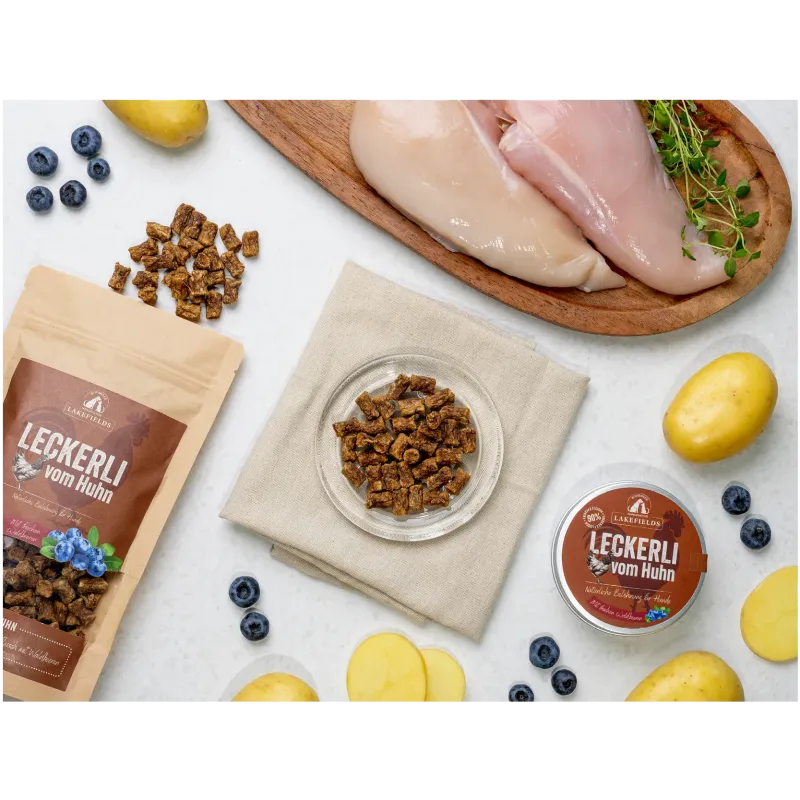 Leckerli vom Huhn, Kartoffel & Waldbeeren
