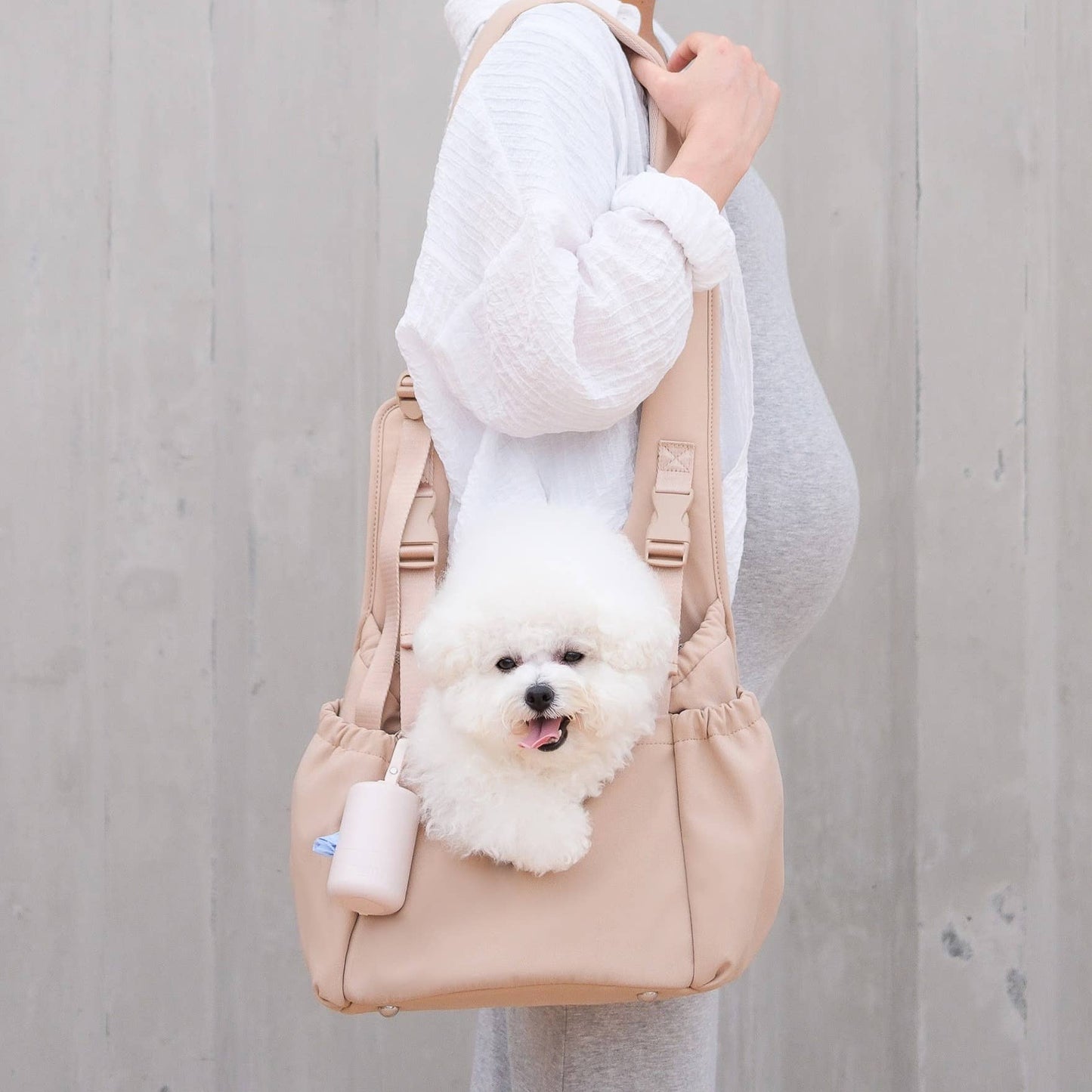 Shoulder bag for dogs & cats