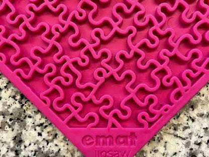 Lick mat 'Puzzle' - lick mat with suction cups