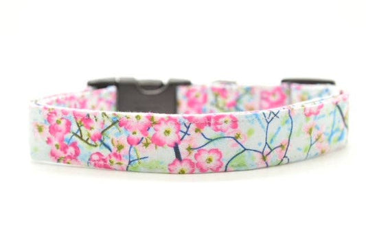 Halsband Spring Flowers